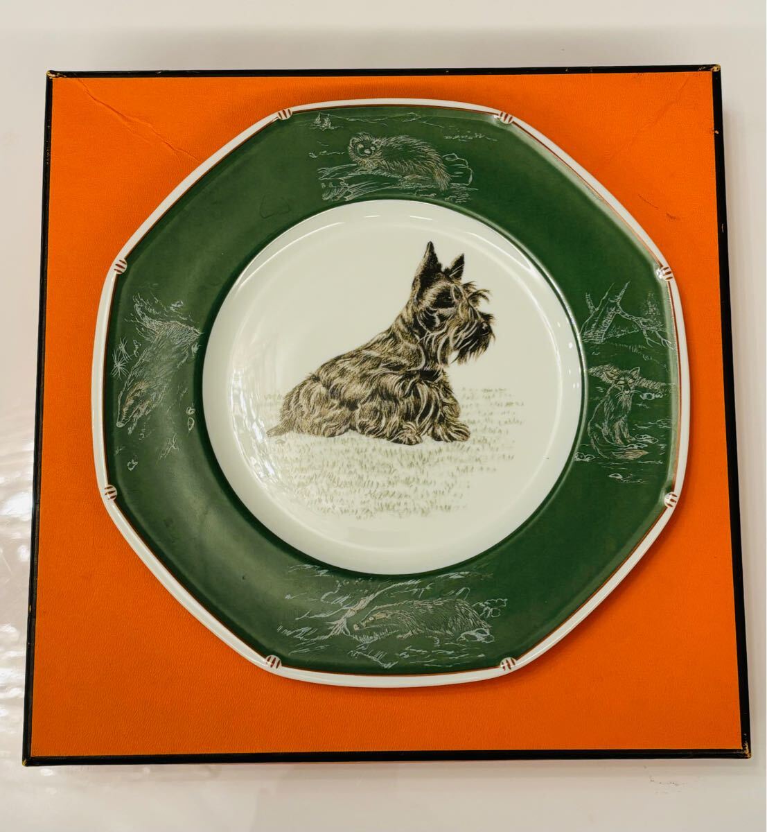 HERMES エルメス プレート 犬 シャス　スコッチテリア　　皿　21cm 新品未使用 食器 グリーン