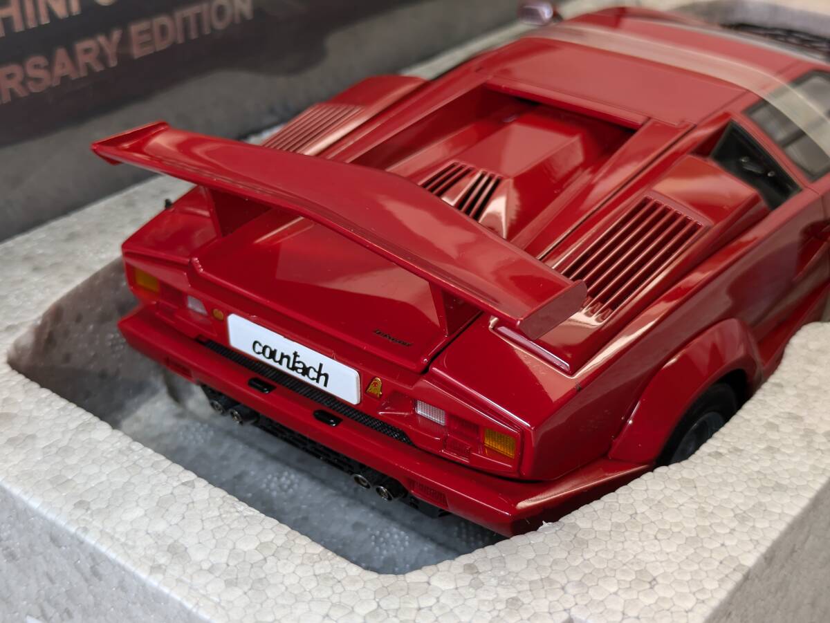 未使用品 オートアート 1/18 ランボルギーニ カウンタック 25th 未使用品 オートアート 1/18 ランボルギーニ カウンタック 25th