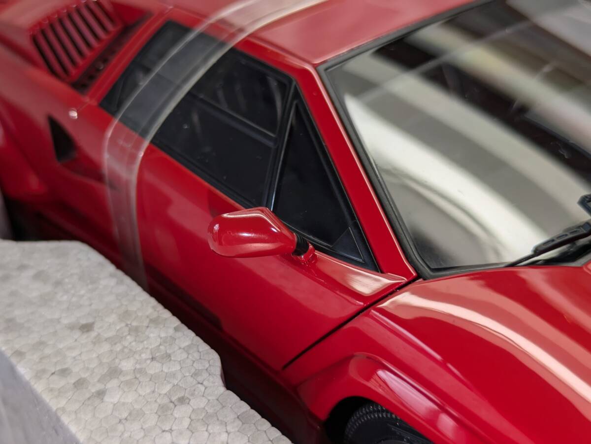未使用品 オートアート 1/18 ランボルギーニ カウンタック 25th 未使用品 オートアート 1/18 ランボルギーニ カウンタック 25th