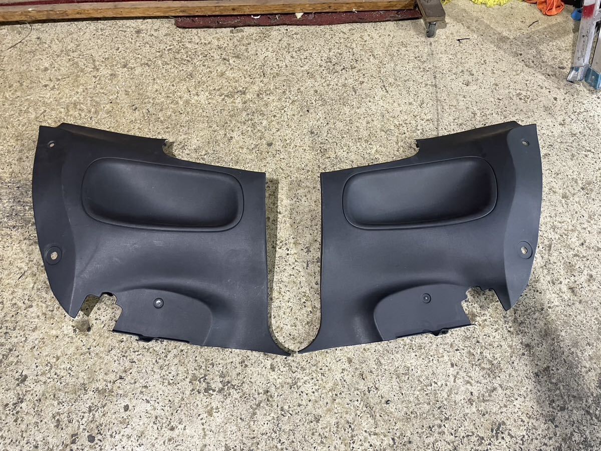 RPS13 180SX 純正　リア　リヤ　クォーターパネル　内装　内張　トリム　検索用　S13 S14 S15 シルビア 