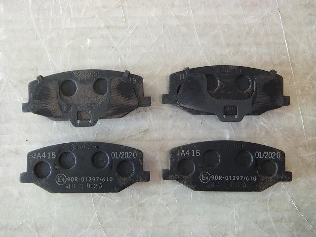 ジムニー TA-JB23W フロントブレーキパッド パット 　ターボ車　純正品番55200-81A10 管理番号AB7544_画像2