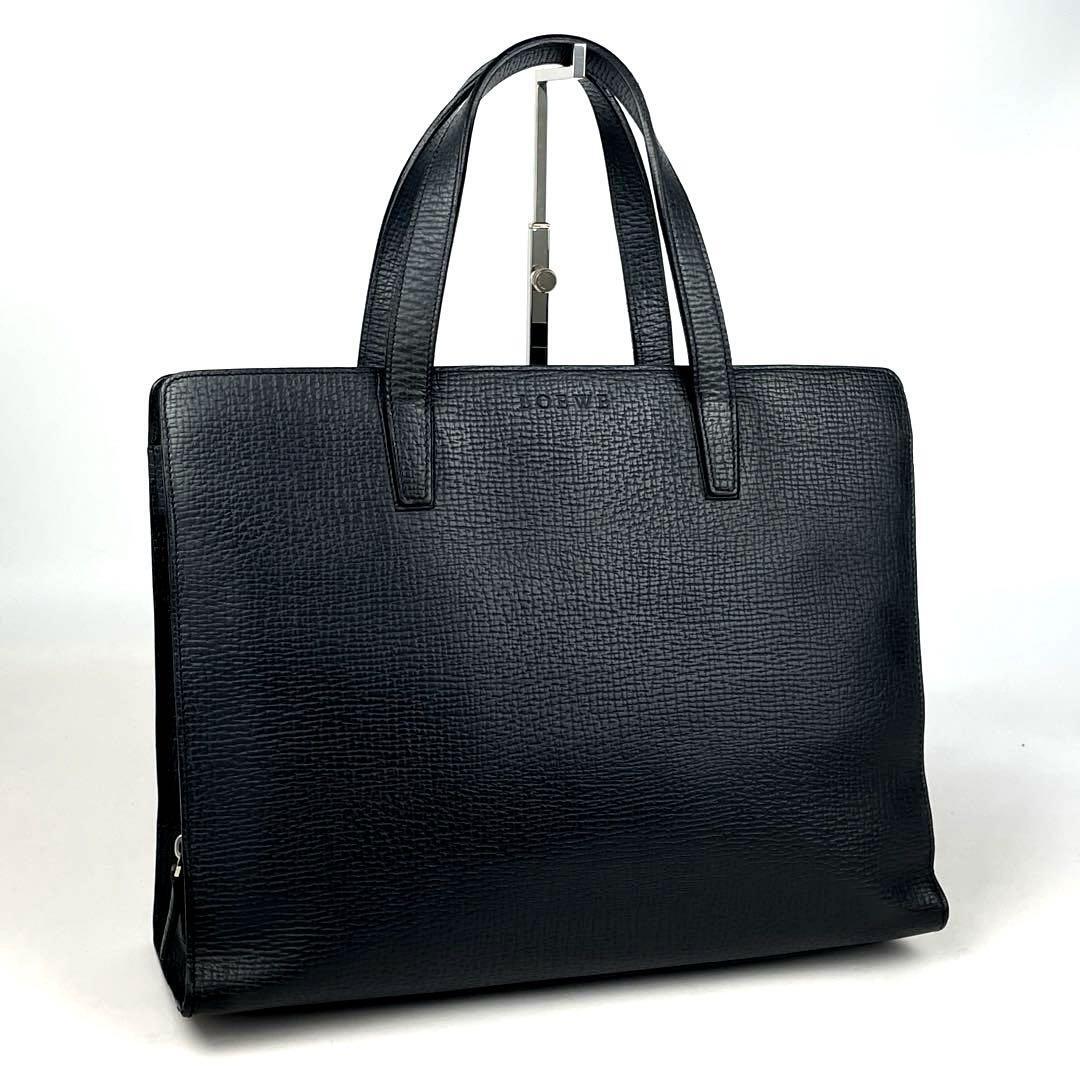 美品 LOEWE ロエベ ハンドバッグ ロゴ型押し 腕掛け ブリーフ 美品 LOEWE ロエベ ハンドバッグ ロゴ型押し 腕掛け ブリーフ