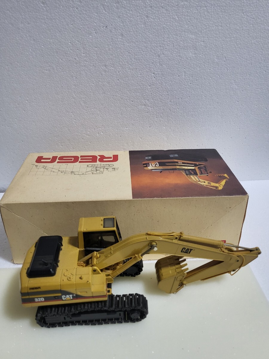 希少 重機モデル 新キャタピラー三菱特注品 REGA CAT 320