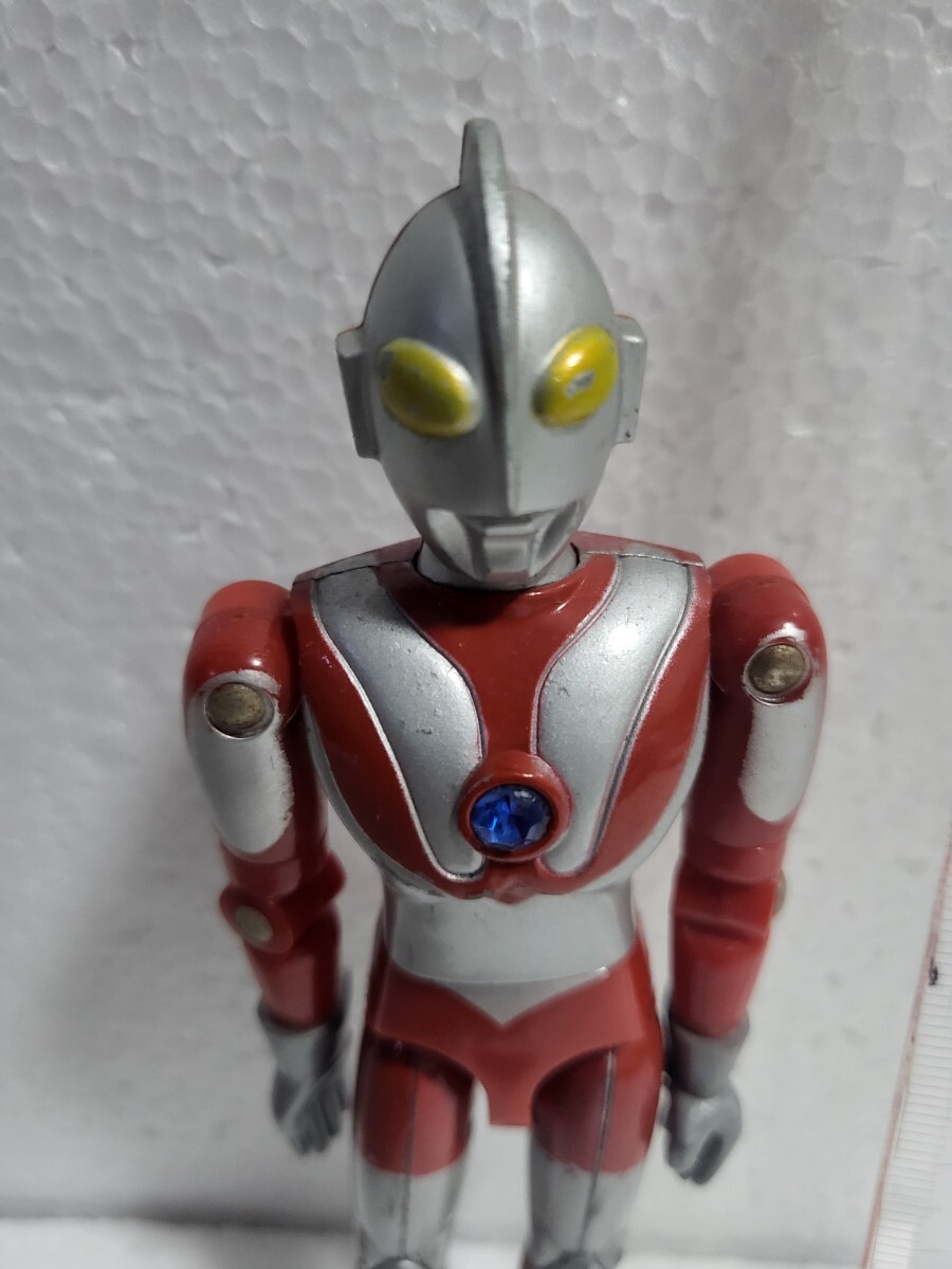絶版フィギュア 昭和レトロ 当時物 ポピー 超合金 ウルトラマン 絶版フィギュア 昭和レトロ 当時物 ポピー 超合金 ウルトラマン