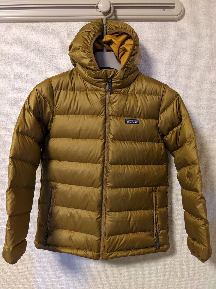 Patagonia パタゴニア ハイロフトフーディー ボーイズLサイズ ブラウン系 ダウンジャケット Patagonia パタゴニア ハイロフトフーディー ボーイズLサイズ ブラウン系 ダウンジャケット