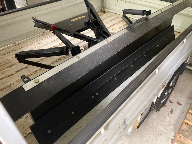 アイバワークス　スノープラウ　除雪　