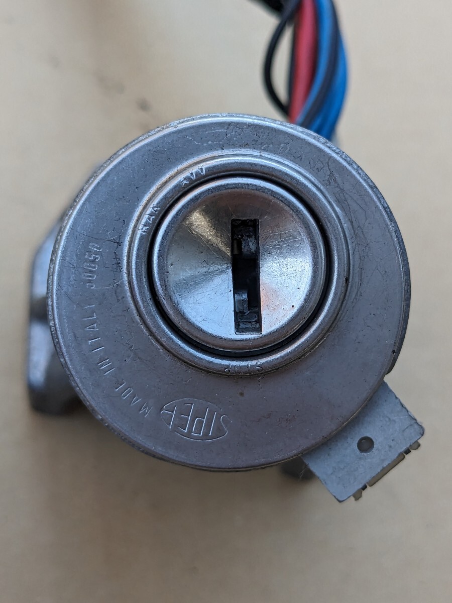 item_image_3