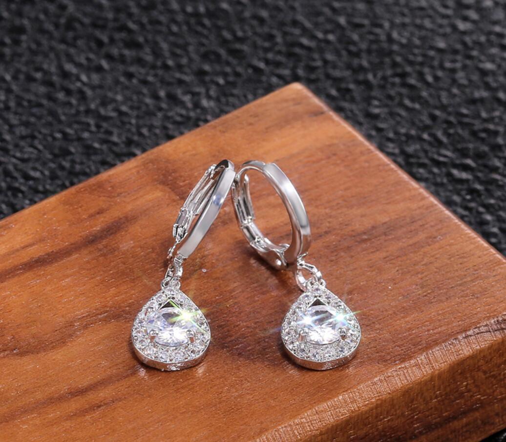 CHQ634#ダイヤモンド ピアス イヤリング レディース アクセサリー キラキラ輝く 高貴 エレガント 女性 ギフト 宴會 披露宴 パーティー