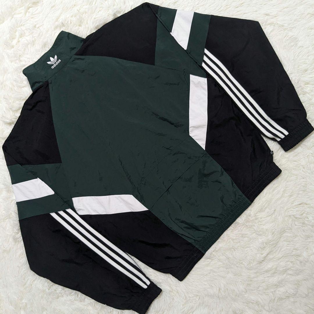 極美品 常田大希着用類似品アディダスナイロントラック 極美品 常田大希着用類似品アディダスナイロントラック
