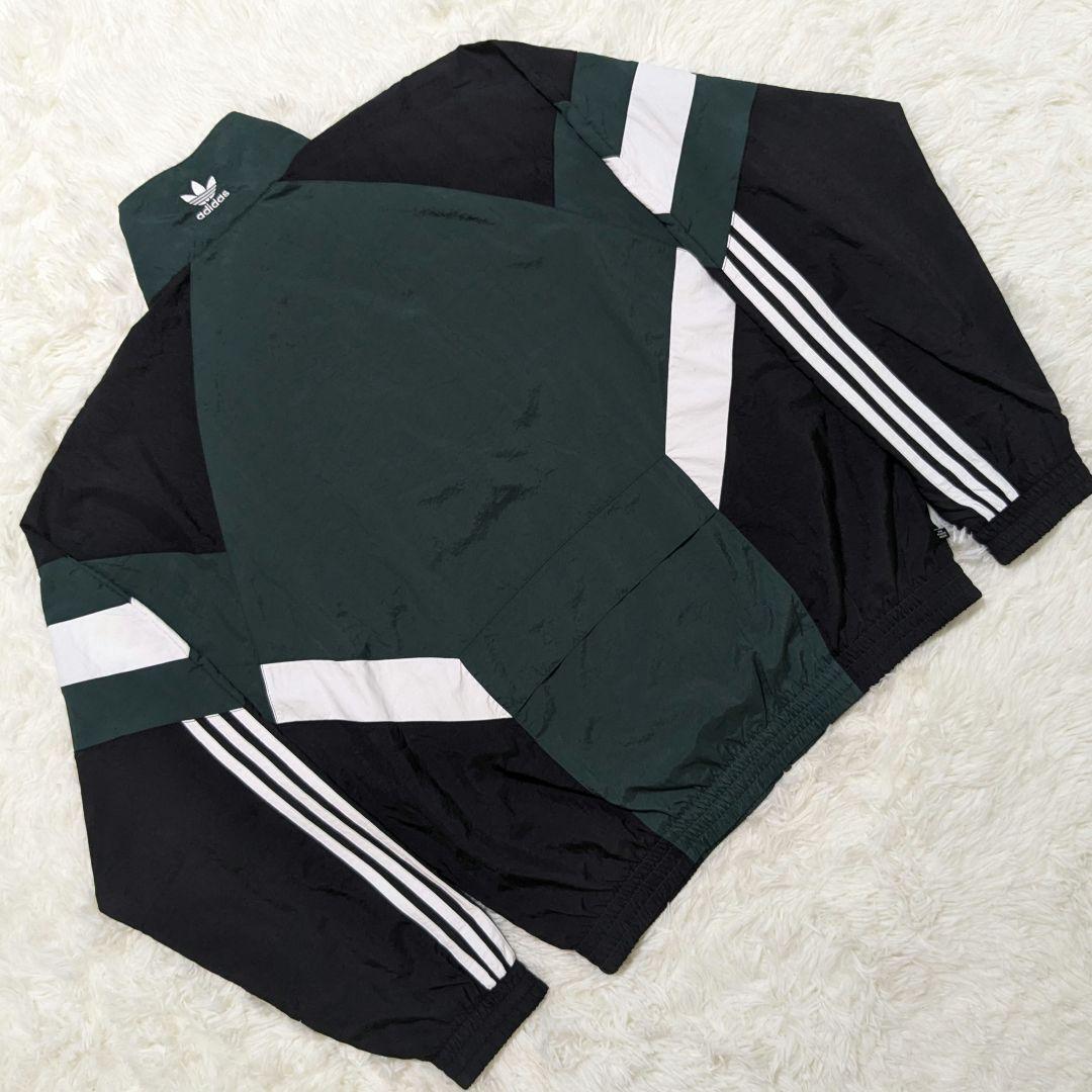 極美品 常田大希着用類似品アディダスナイロントラック 極美品 常田大希着用類似品アディダスナイロントラック