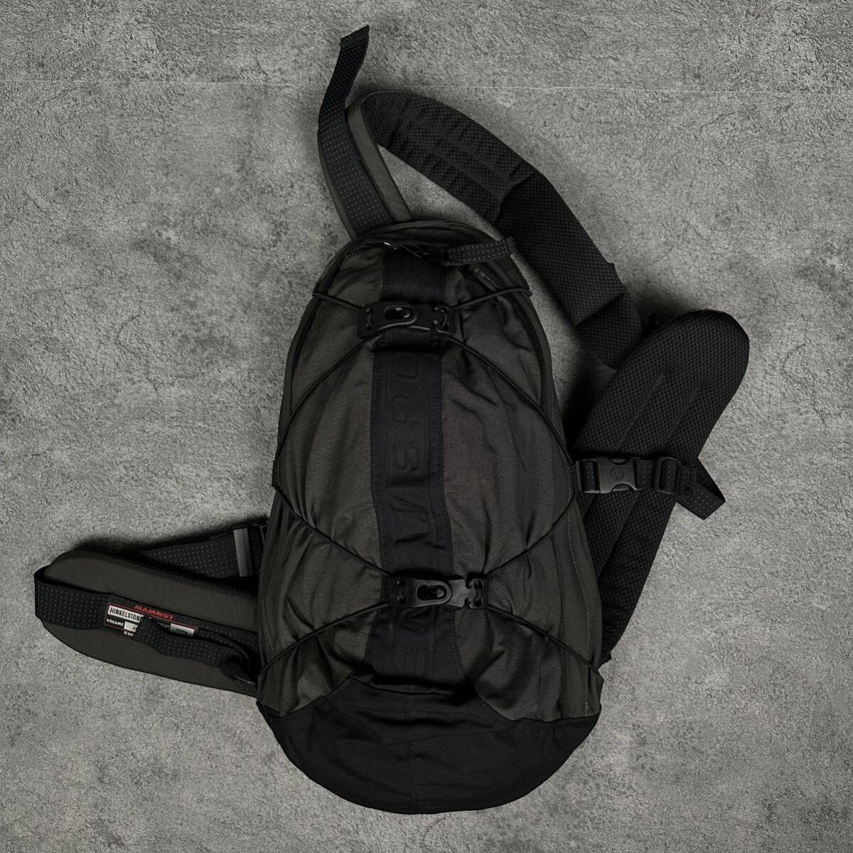 MAMMUT HINKELSTONE 10 ワンショルダー ボディバッグ マムート