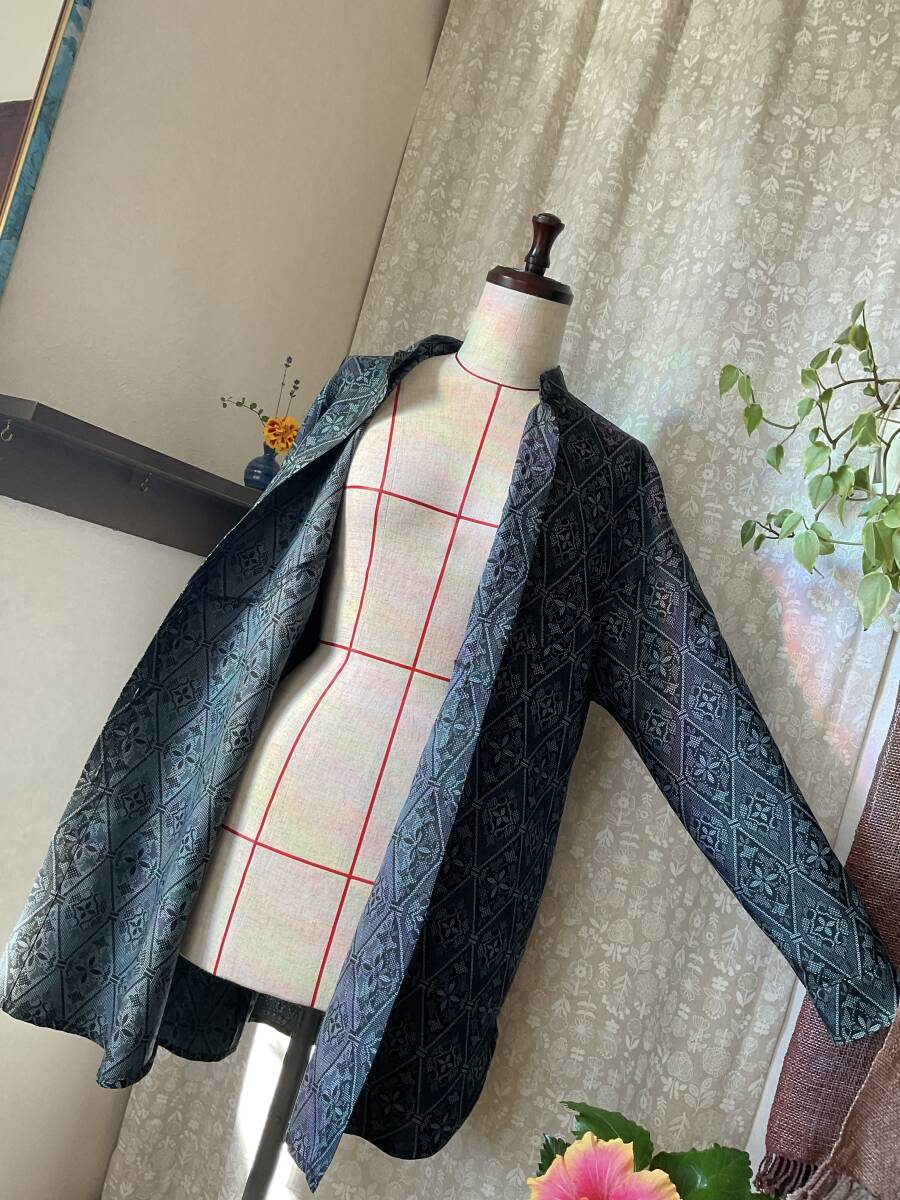 着物リメイク ハンドメイド ブラウスシャツ 濃い藍染め絹紅梅織