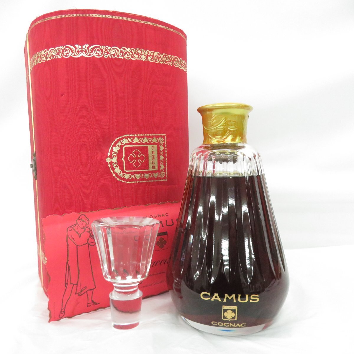 【未開栓】CAMUS カミュ カラフェ バカラボトル ブランデー 700ml 40% 箱/冊子/替栓付 ※コルク下がり 11692957 1017