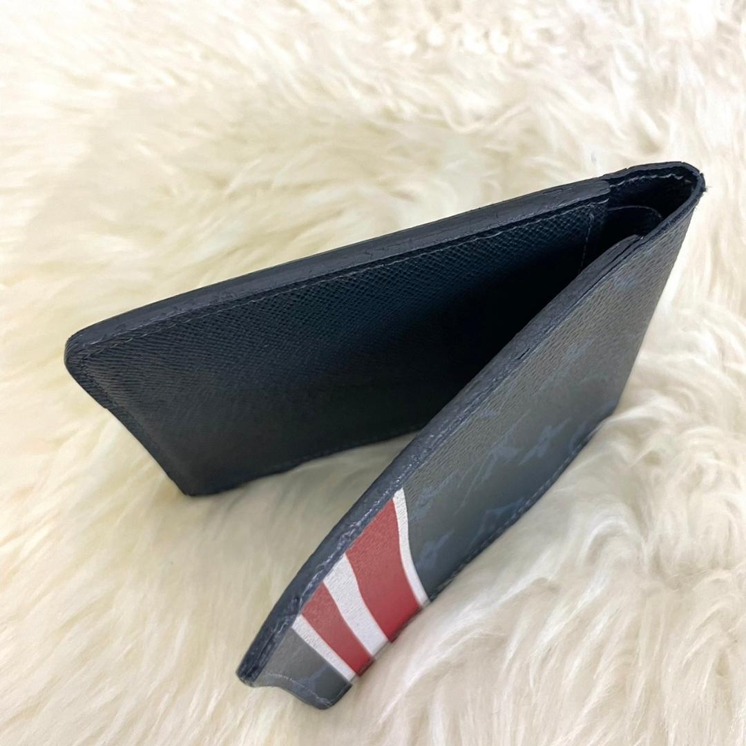 Louis Vuitton Louis Vuitton porutofoiyumyuruti pull folded wallet 