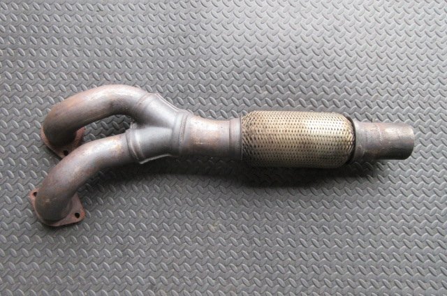 ★2009年 アルファロメオ 159 2.2JTS-TI ABA-93922 フロント マフラー★