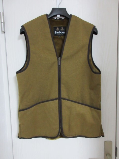 ☆美品☆BARBOUR/バブアー 42 フロントジップファーライナー ☆美品☆BARBOUR/バブアー 42 フロントジップファーライナー