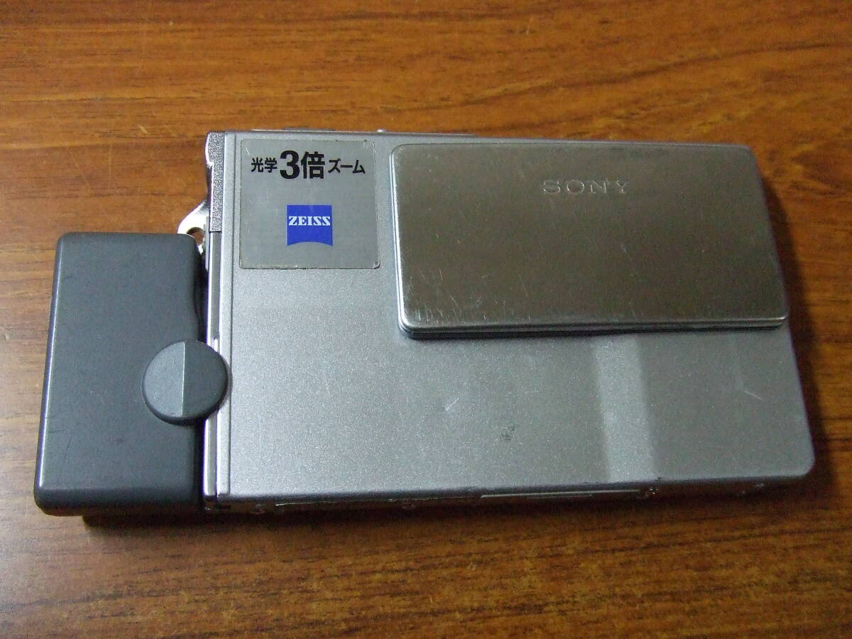 K901 SONY ソニー サイバーショット Cyber-shot DSC-T7　デジタルカメラ 中古 本体　未確認　ジャンク