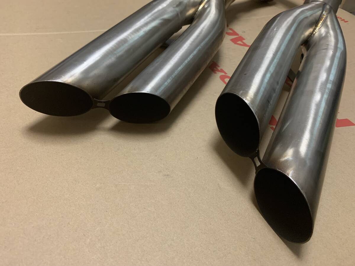 希少品 4本出しスタイル YZF-R1/YZF R1(09〜14年)DANMOTO 希少品 4本出しスタイル YZF-R1/YZF R1(09〜14年)DANMOTO