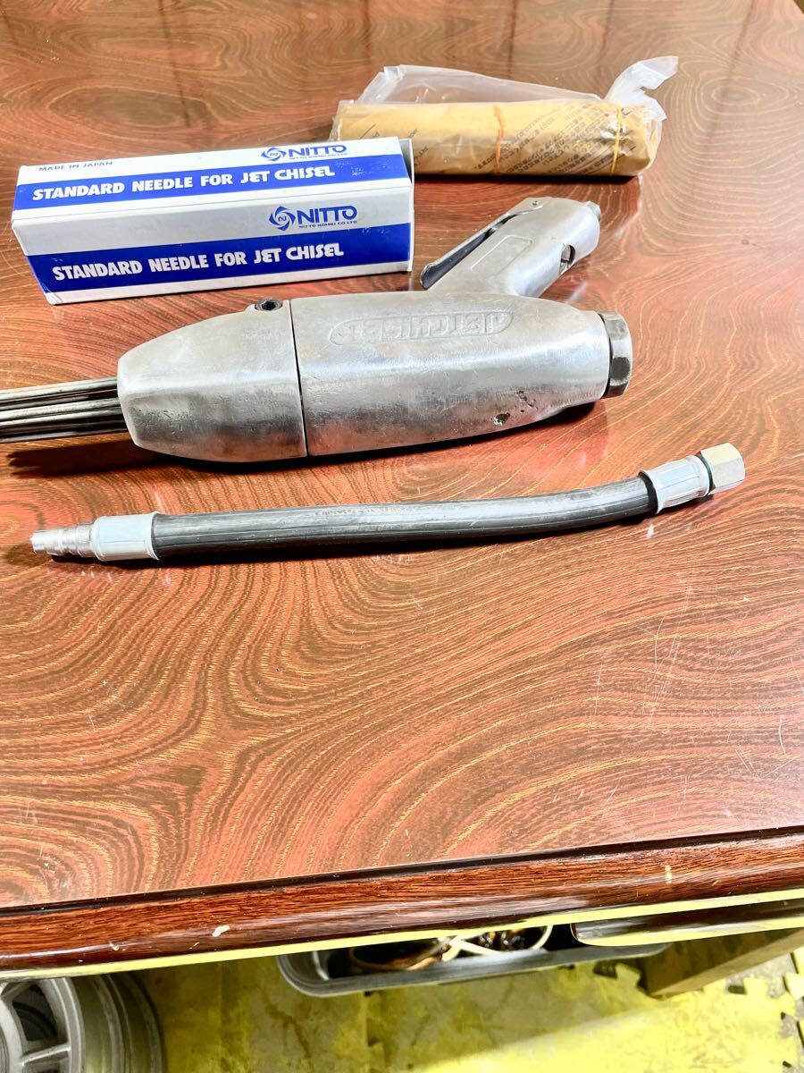 日東工器 JEX-24 空気式高速多針タガネ ジェットタガネJEX24 日東工器 JEX-24 空気式高速多針タガネ ジェットタガネJEX24
