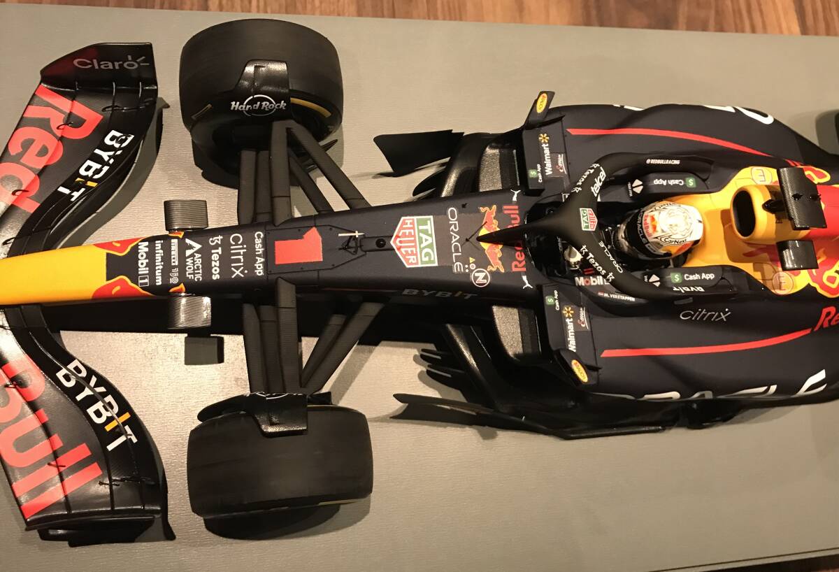 スパーク 1/12 2022 ベルギーGP レッドブル マックス スパーク 1/12 2022 ベルギーGP レッドブル マックス