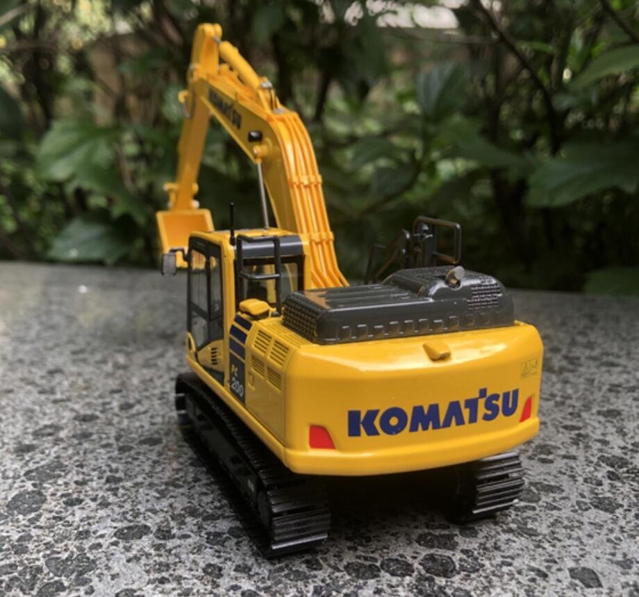 最後の1台 1/50 日野プロフィアSH 4×2 ハイルーフ ダークブルー 最後の1台 1/50 日野プロフィアSH 4×2 ハイルーフ ダークブルー