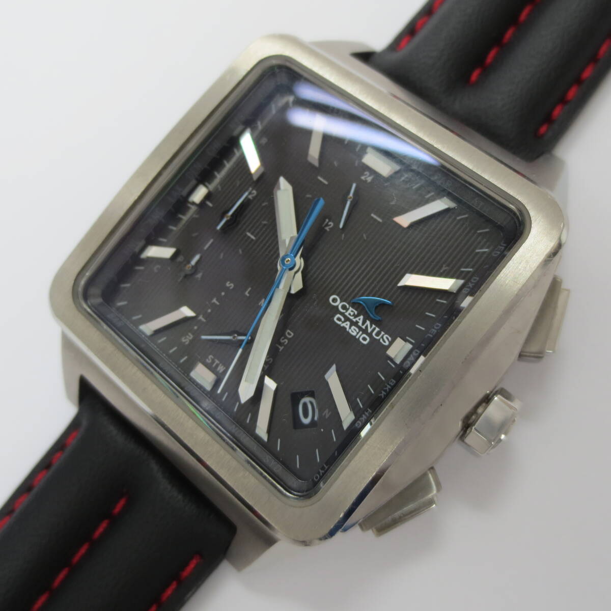 ○　CASIO　オシアナス　CLASSIC LINE　電波ソーラー　OCW-T5000CL-1AJF　電波ソーラー　チタニウム　定価154000円