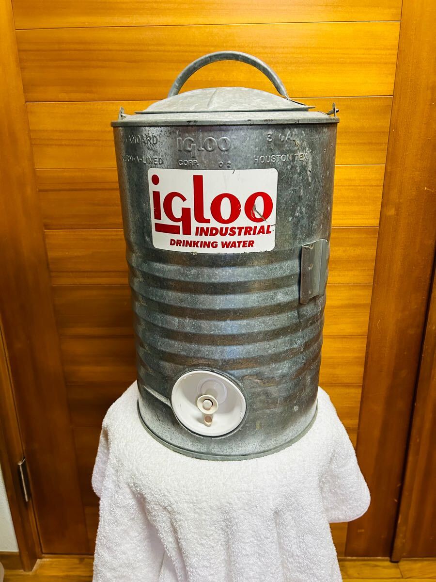 美品 ビンテージ品 イグルー社製 ウォータージャグ 3ガロン メタル製