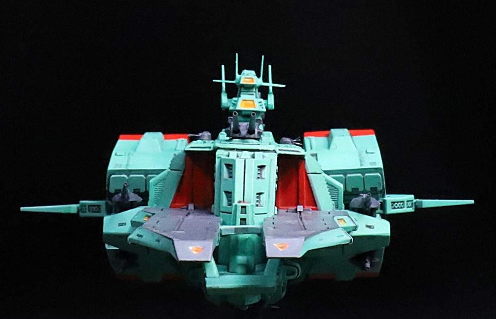 1/1700 エゥーゴ アイリッシュ級宇宙戦艦 ラーディッシュ 1/1700 エゥーゴ アイリッシュ級宇宙戦艦 ラーディッシュ