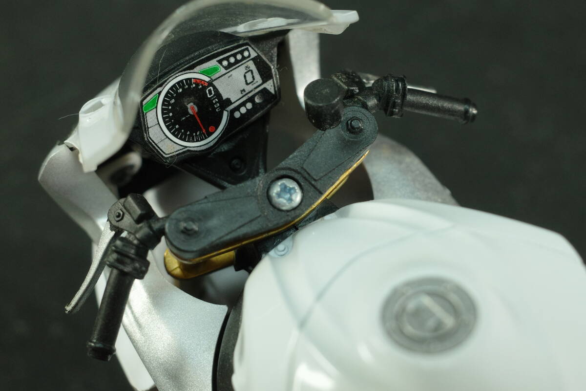 item_image_9