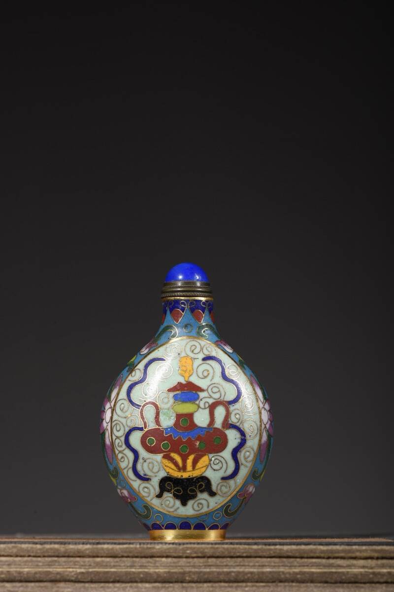 館蔵珍品 紫銅製 景泰藍 琺瑯彩 山水紋 鼻煙壺』置物 賞物 は 館蔵珍品 紫銅製 景泰藍 琺瑯彩 山水紋 鼻煙壺』置物 賞物 は