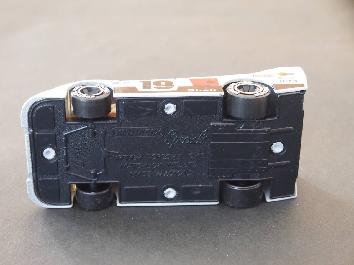 MATCHBOX Matchbox Specials 1/43 SP2 KREMER PORCHE CK5 TURBO мака o производства 