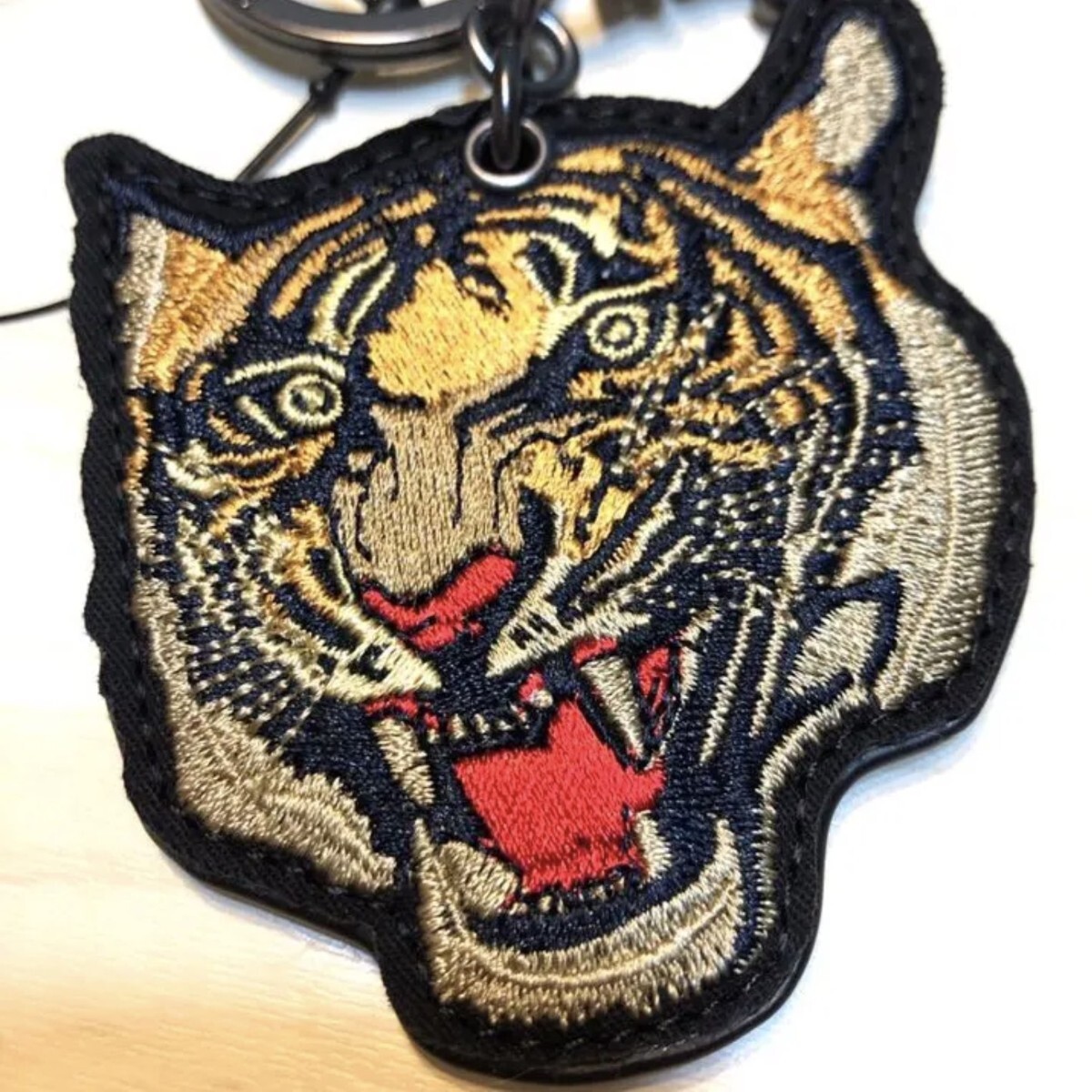 ポロ ラルフローレン タイガー 虎 トラ 寅 バッグ チャーム 刺繍 ポロ ラルフローレン タイガー 虎 トラ 寅 バッグ チャーム 刺繍