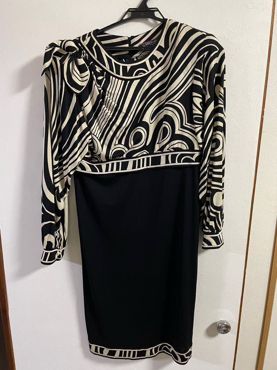 レオナール　LEONARD ワンピース　長袖　ブラック　ホワイト　レディース　婦人服　
