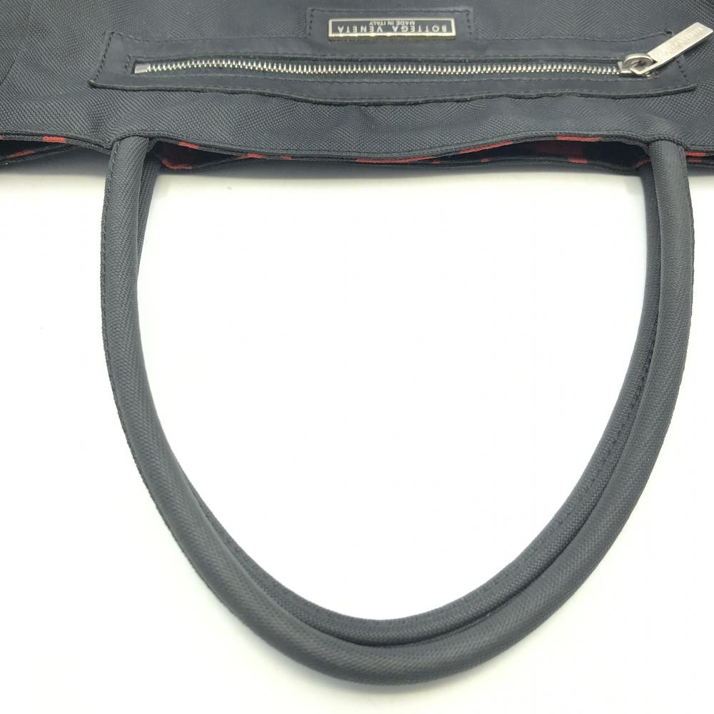 【中古】Bottega Veneta Small Rare Black Water Resistant Hand Bag　ボッテガヴェネタ[240017654046]