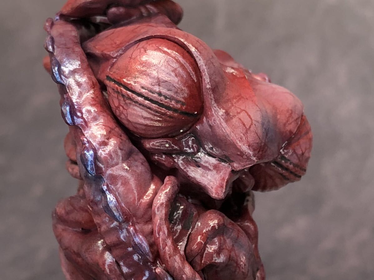 リペイント 完成品 ギャオス 幼体 ガシャポン HG ガメラ リバース