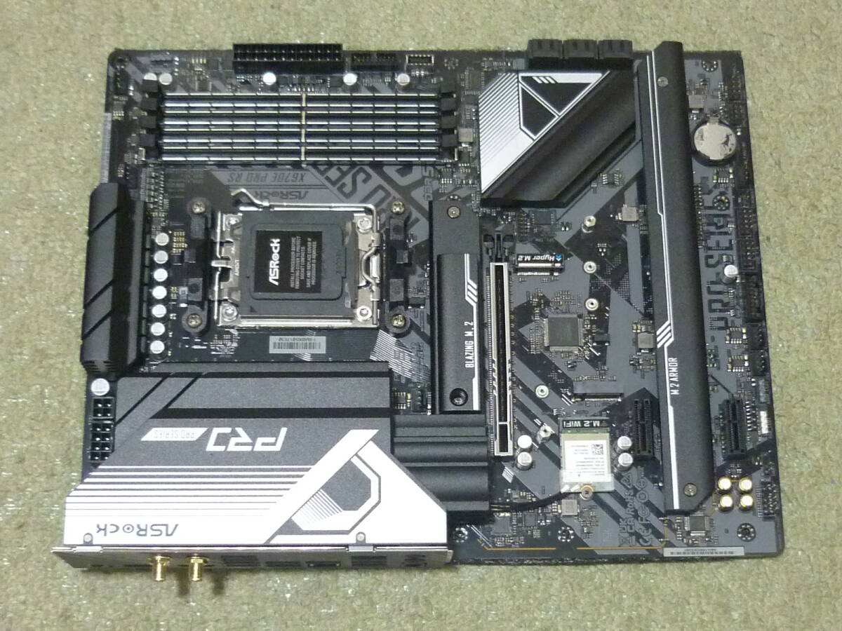 ASRock X670E Pro RS