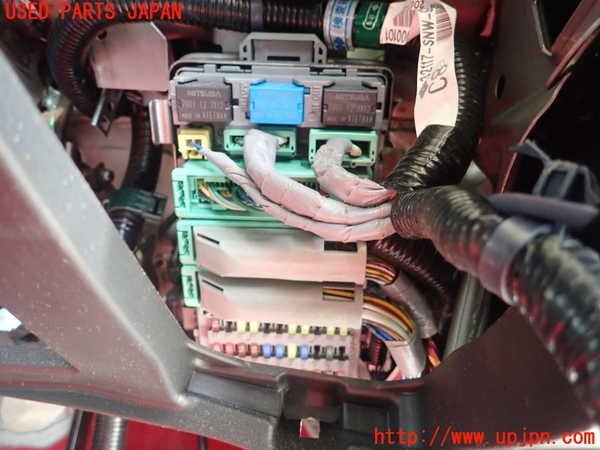 1UPJ-16476742]シビック タイプR 140型前期(FD2)ヒューズボックス2 中古