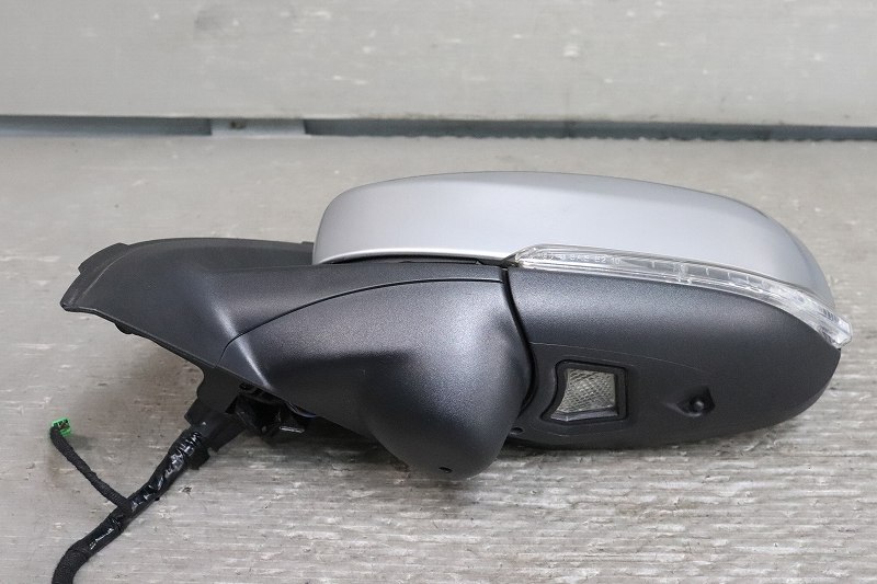 ボルボ V60 右H (FB4164T) 左 ドアミラー 電格 16P＋2P 16ピン＋2ピン ウィンカー シルバー 3304-807 Volvo 左ミラー p045964