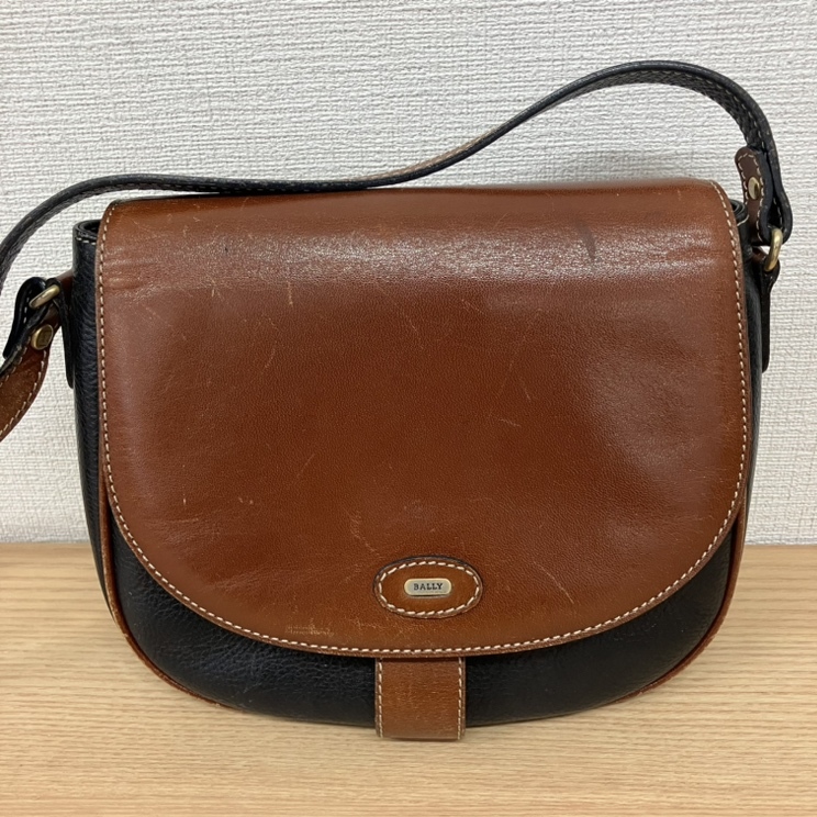 BALLY　バリー　ショルダーバッグ　レザー　革　ブラウン×ネイビー