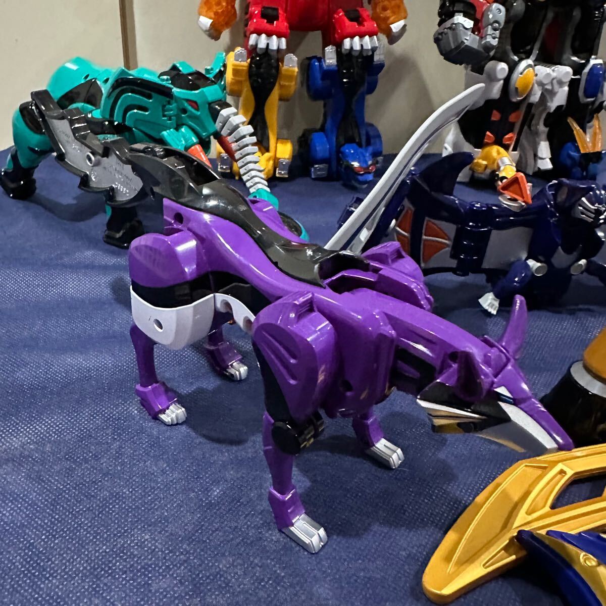 BANDAI 獣拳戦隊ゲキレンジャー DX 戦隊ロボ 大量 まとめセット BANDAI 獣拳戦隊ゲキレンジャー DX 戦隊ロボ 大量 まとめセット