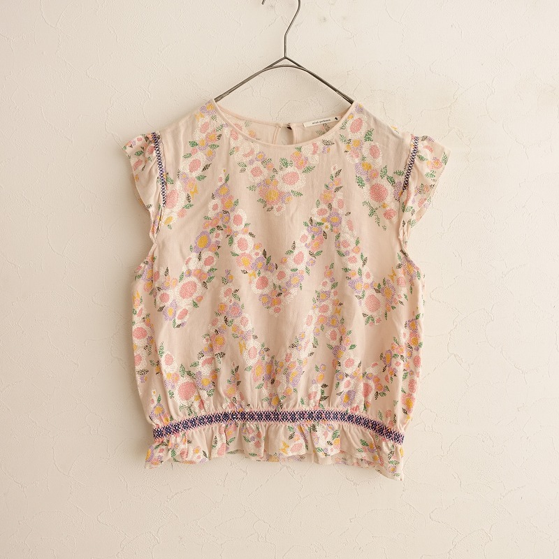 ミナペルホネン mina perhonen *flower curtainノースリーブブラウス*プリントスモッキング刺しゅうフリル(2-2409-120)【10J42】