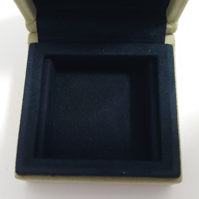 Van Cleef & Arpels ヴァンクリーフ&アーペル ジュエリー Van Cleef & Arpels ヴァンクリーフ&アーペル ジュエリー