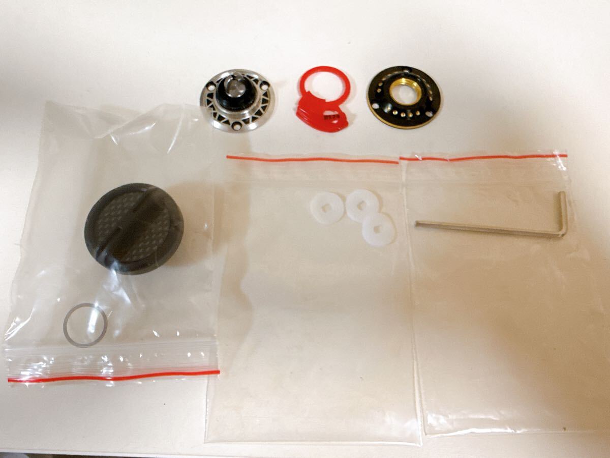 美品 アブガルシア Revo レボ 2500 RS74 SP KIT スプールキット 美品 アブガルシア Revo レボ 2500 RS74 SP KIT スプールキット