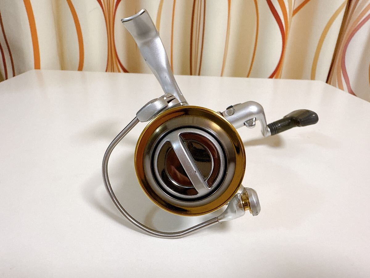 希少品 ダイワ 04 ルビアス 2506 DAIWA LUVIAS スピニングリール 希少品 ダイワ 04 ルビアス 2506 DAIWA LUVIAS スピニングリール