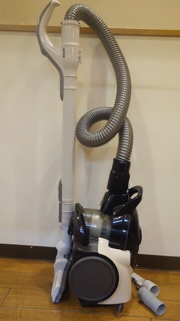 SHARP EC-TC12 シャープ掃除機　　おまけ付き（ヘッドブラシ）