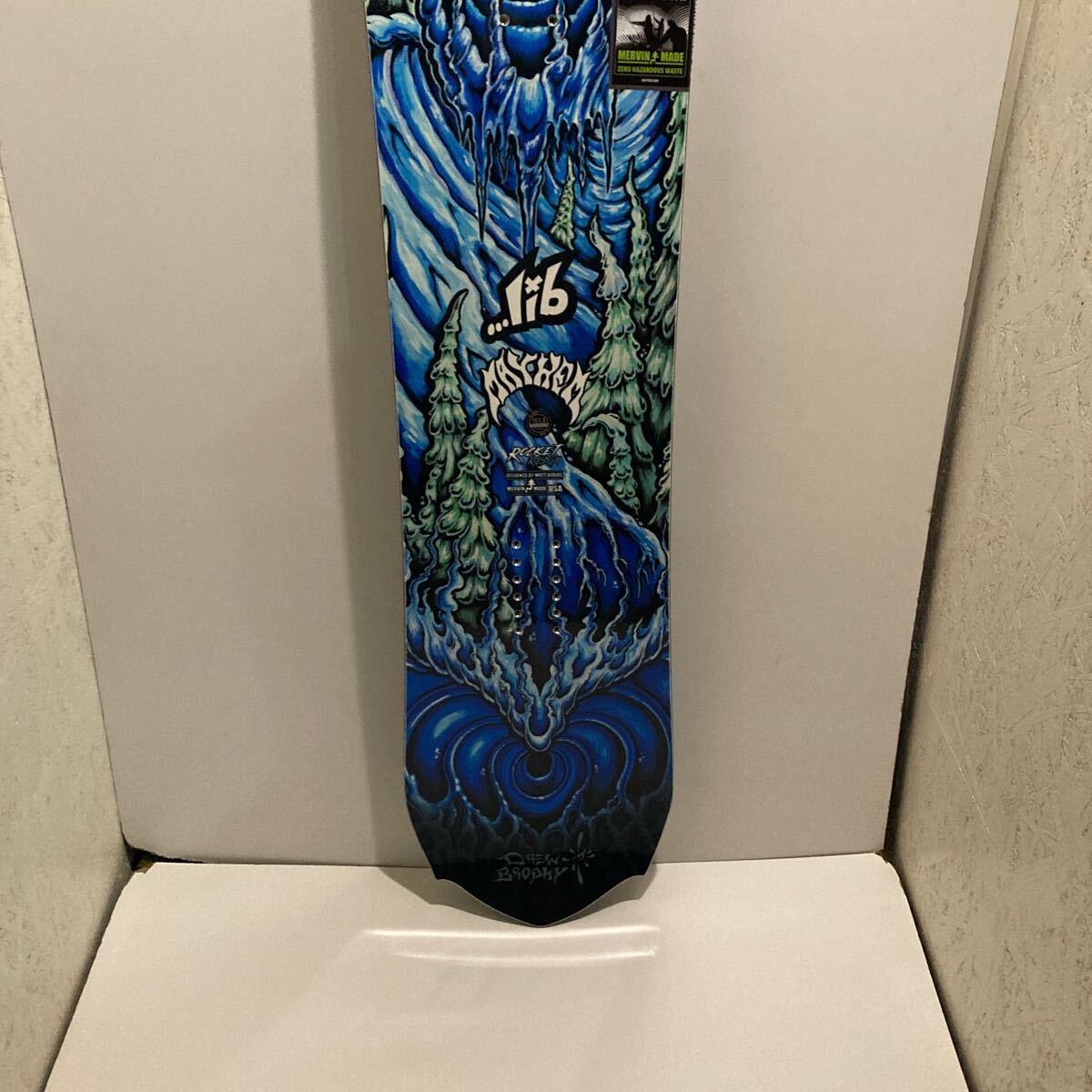 Bibian 比比昂- 24-25 正規新品LIB TECH LOST ROCKET 161.5 Bibian 比比昂- 24-25 正規新品LIB TECH LOST ROCKET 161.5