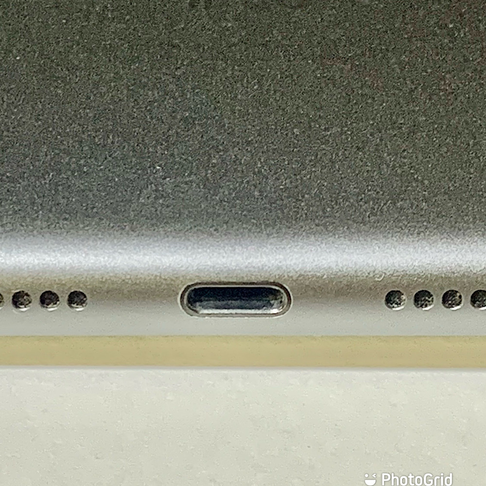 バッテリー92 2% 充電169回 iPad 第8世代 10 2インチ 32GB バッテリー92 2% 充電169回 iPad 第8世代 10 2インチ 32GB