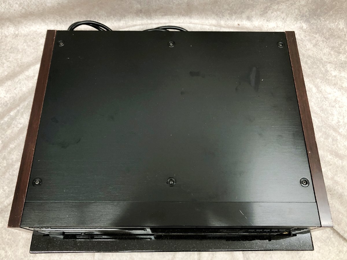 Y3910 品 オーディオ機器 CDプレーヤー SONY ソニー CDP-557ESD Y3910 品 オーディオ機器 CDプレーヤー SONY ソニー CDP-557ESD