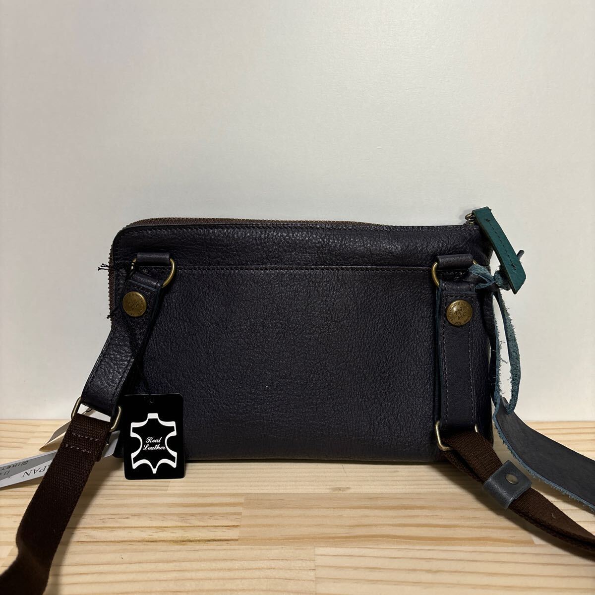定価1万4080円 新品 AXE アックス 2WAY 牛革 レザー ベルト 定価1万4080円 新品 AXE アックス 2WAY 牛革 レザー ベルト