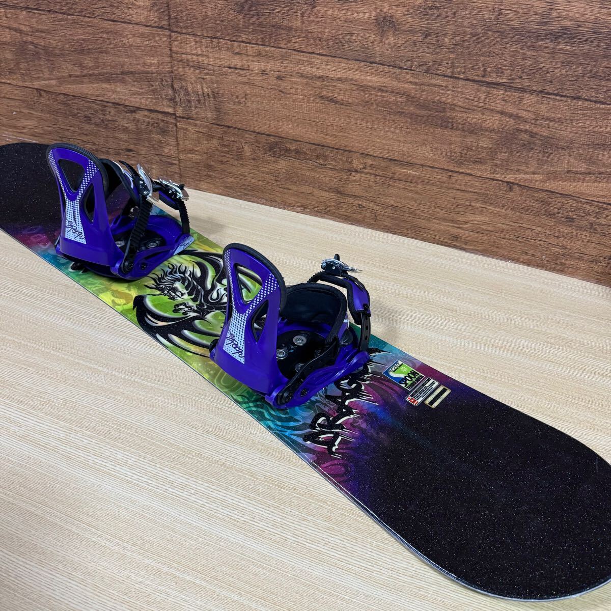 SPOON スプーン キッズ ジュニア スノーボード 128cm SPOON スプーン キッズ ジュニア スノーボード 128cm